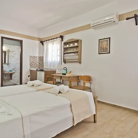 Philoxenia Studios 1 Karpathos Town  Exterior photo